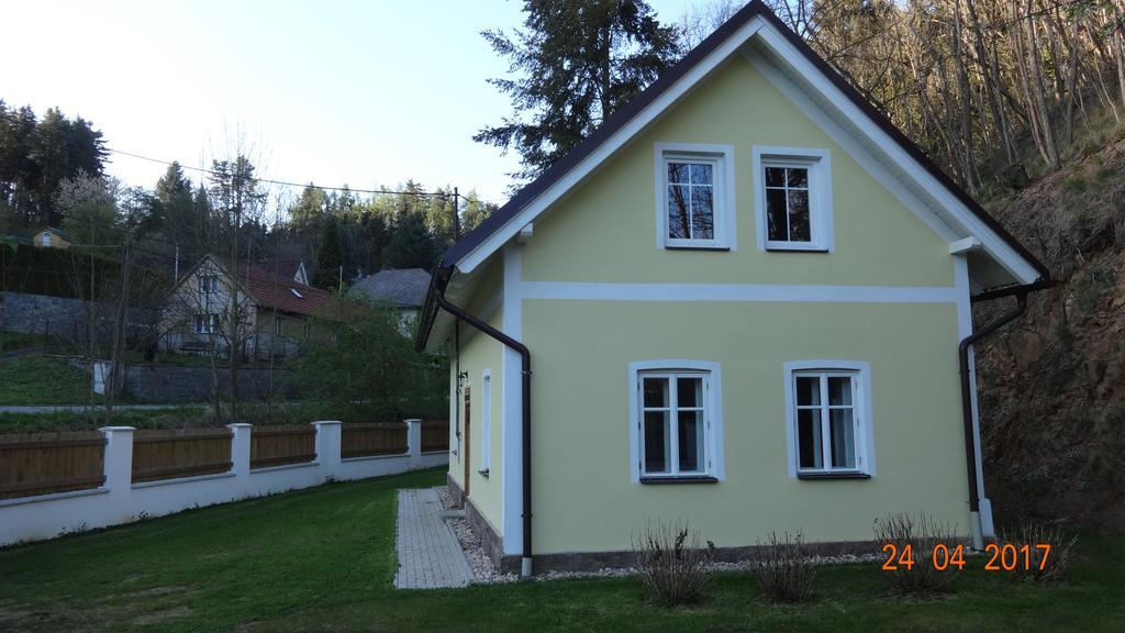 Penzion Chaloupka za potůčkem Županovice Exteriér fotografie